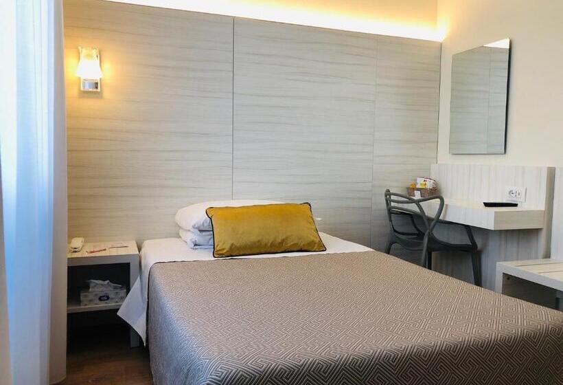 اتاق سوپریور یک تخته, La Nuova Rotaia