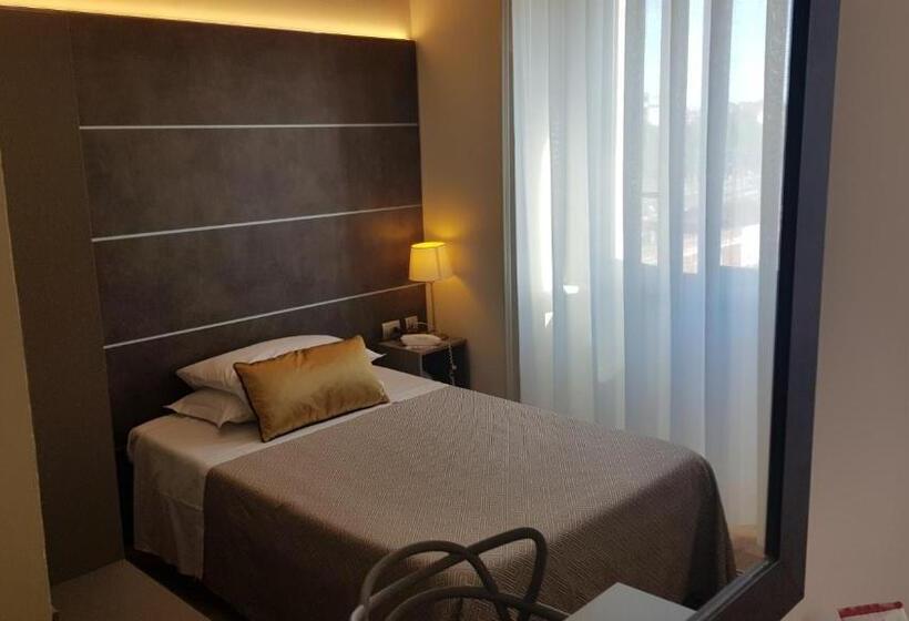 اتاق سوپریور یک تخته, La Nuova Rotaia