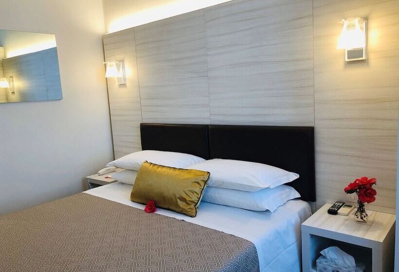 اتاق استاندارد, La Nuova Rotaia