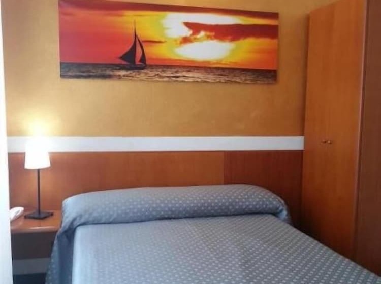 اتاق استاندارد یک نفره, La Nuova Rotaia