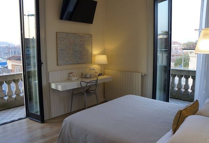 اتاق سوپریور, La Nuova Rotaia