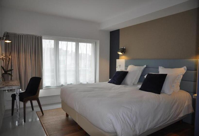 Номер Executive, Les 3 Lieux