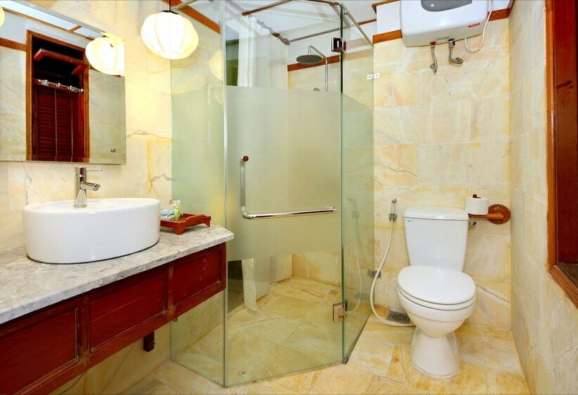 اتاق استاندارد, Thanh Van 1