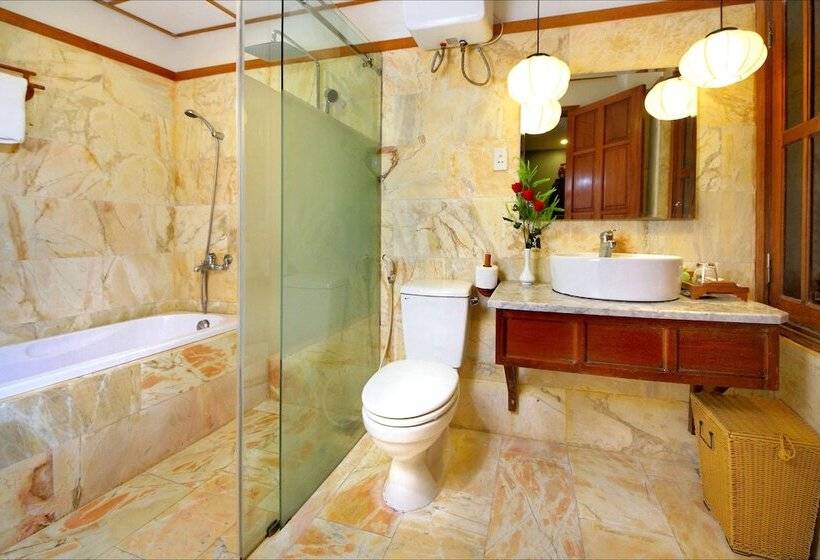 اتاق استاندارد, Thanh Van 1