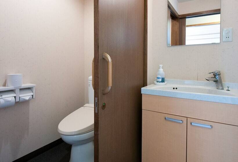 标准间, Yachi Onsen