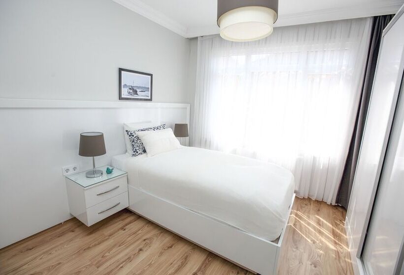 2 Bedroom Apartment, Patika Suites