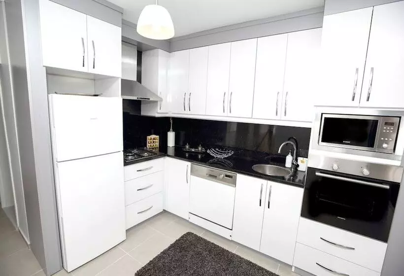 2 Bedroom Apartment, Patika Suites