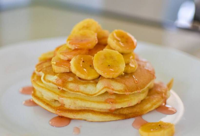 اتاق استاندارد با تخت بزرگ, Swiftlets Inn