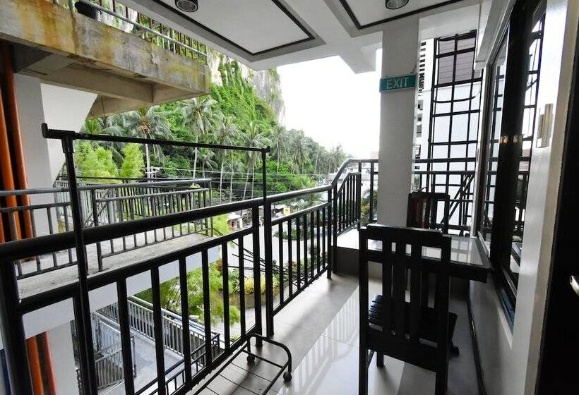 اتاق استاندارد با تخت بزرگ, Swiftlets Inn