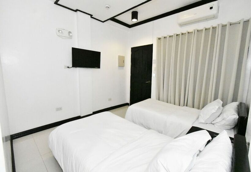 Standardrum King Size Säng, Swiftlets Inn