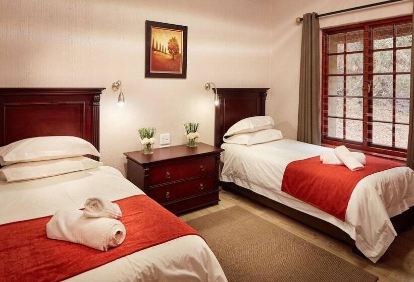 בקתת סופריור בת חדר 1, First Group Magalies Park