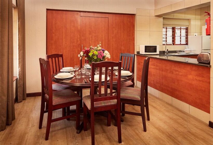 בקתת סופריור בת חדר 1, First Group Magalies Park