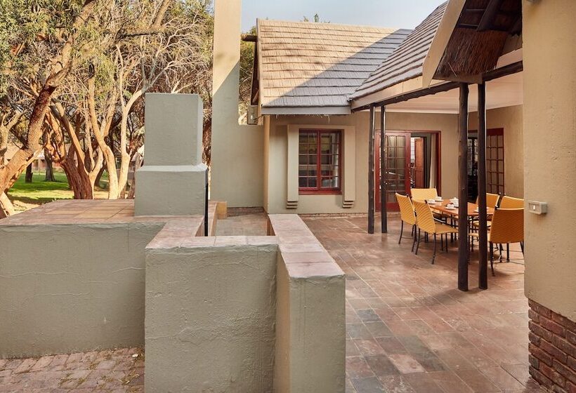 בקתת סופריור בת חדר 1, First Group Magalies Park