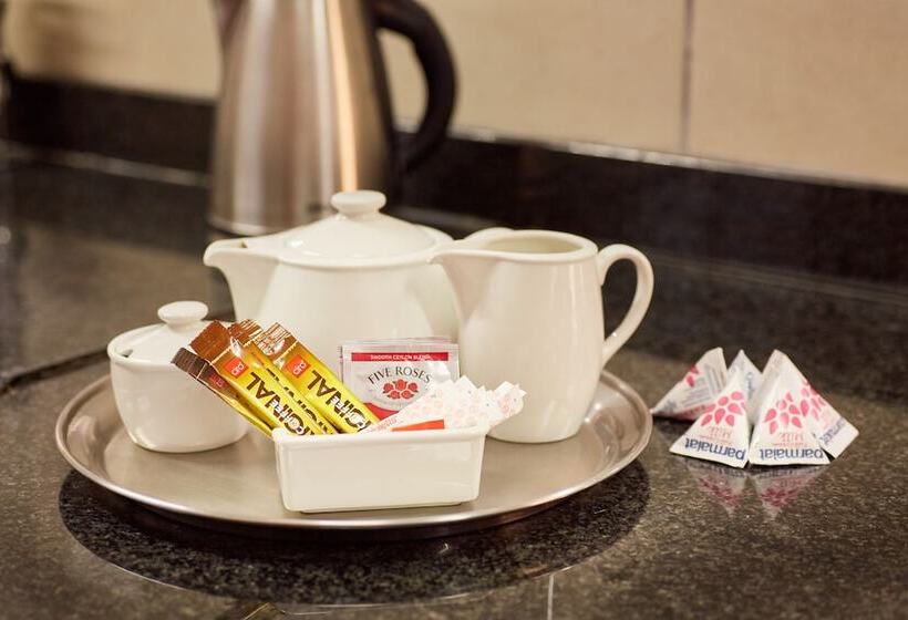 בקתת סופריור בת חדר 1, First Group Magalies Park