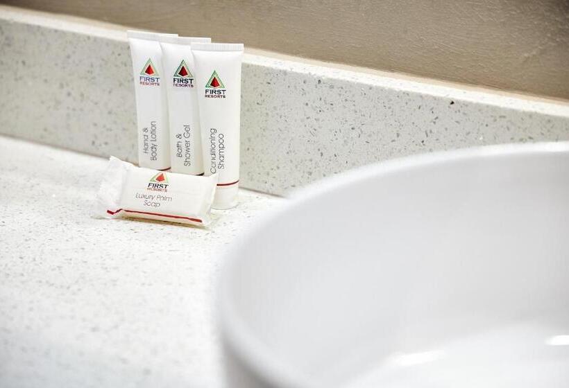 חדר סטנדרט עם מיטת קינג, First Group Magalies Park