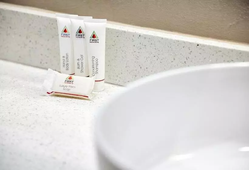 キングサイズベッドのスタンダードルーム, First Group Magalies Park