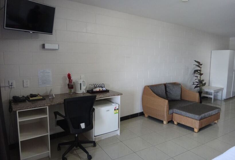 Standard Room, Amanaki