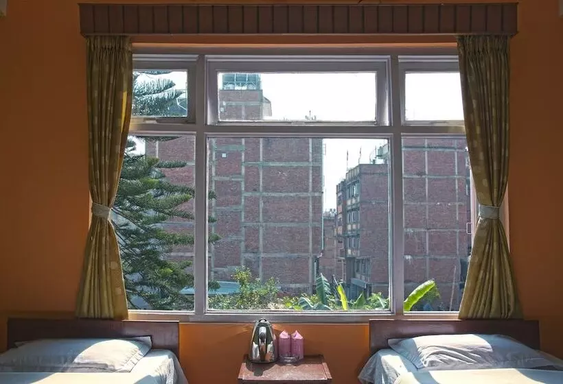 اتاق استاندارد, Discovery Inn