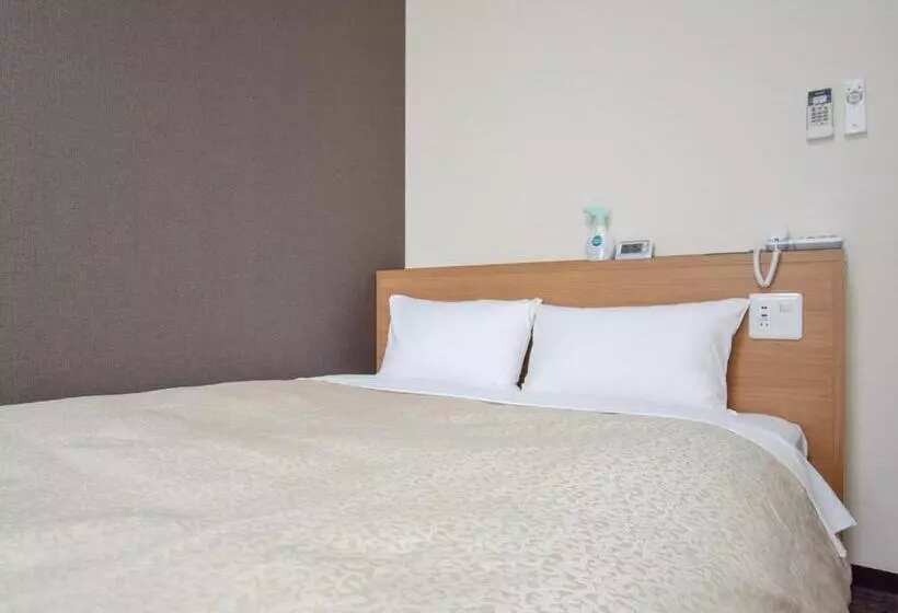 Standard-huone, Maira