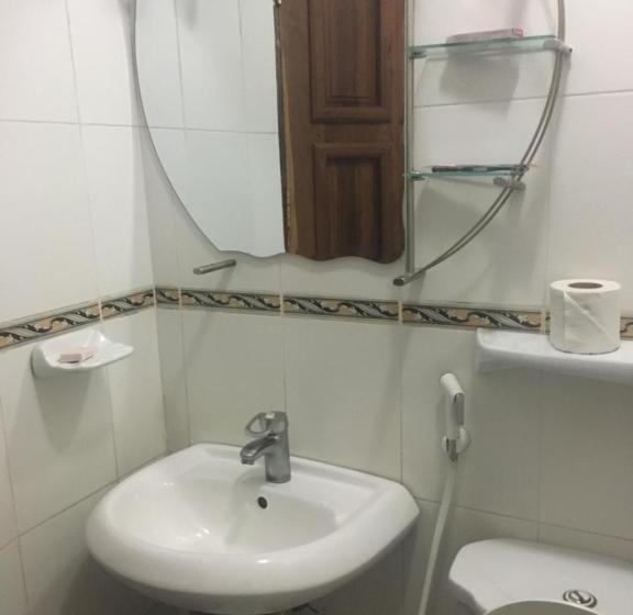 اتاق استاندارد, Natron Palace