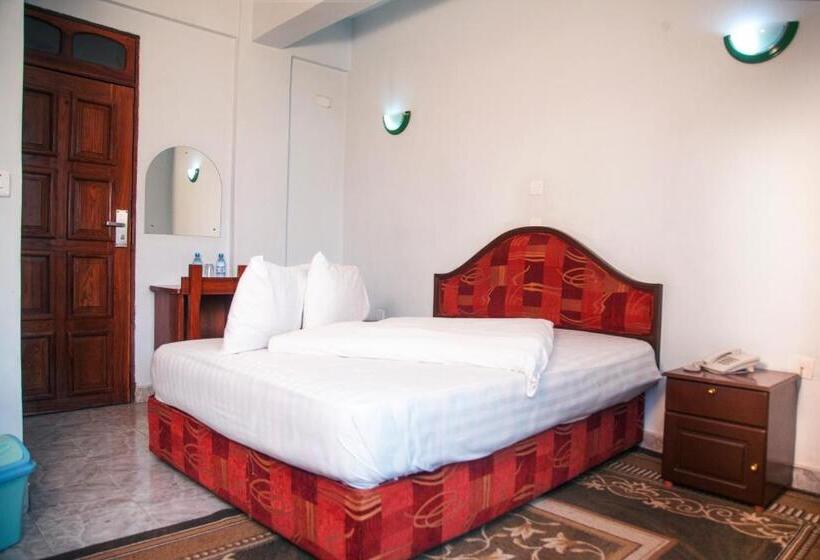 اتاق لوکس, Natron Palace