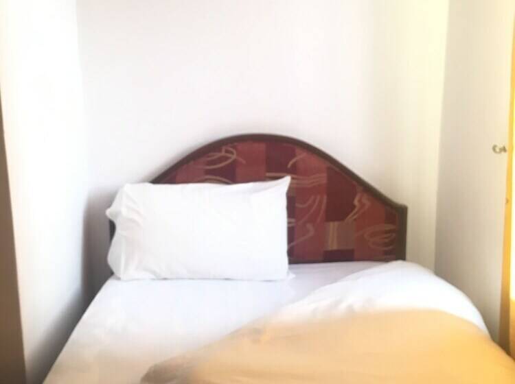 اتاق استاندارد یک نفره, Natron Palace