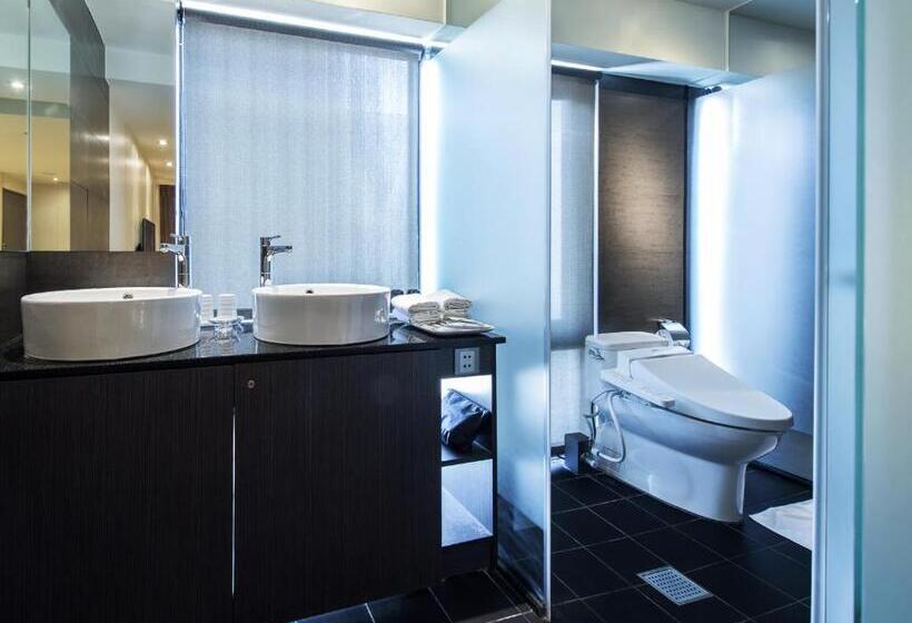 اتاق خانوادگی, Relax I