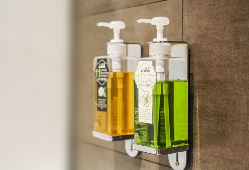 اتاق اجرایی سه نفره, Relax I