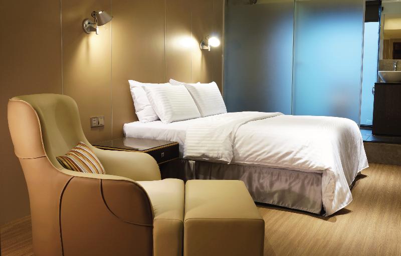 اتاق کلاسیک, Relax I