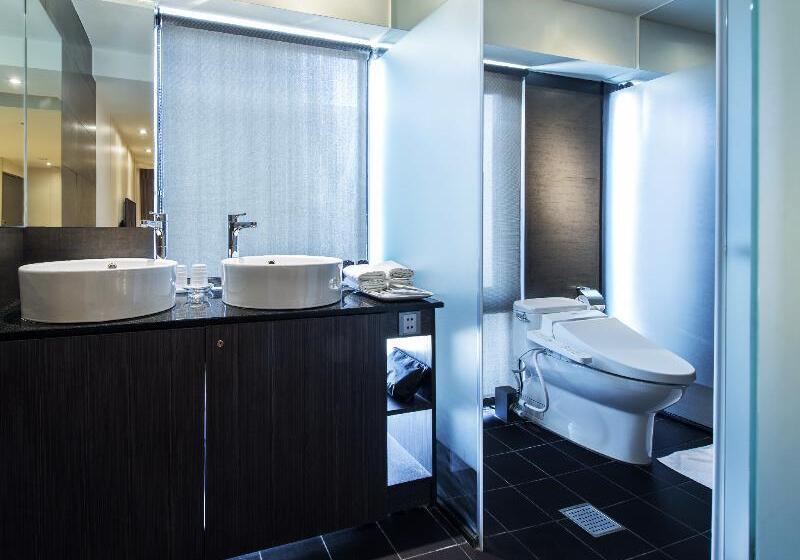 اتاق خانوادگی, Relax I