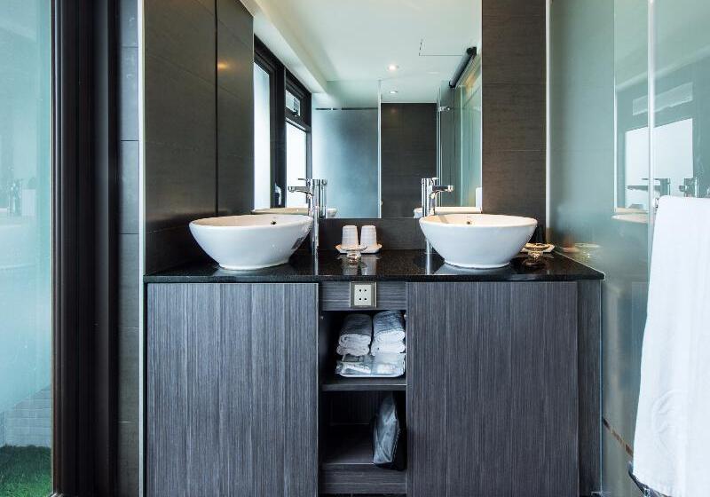 اتاق خانوادگی, Relax I