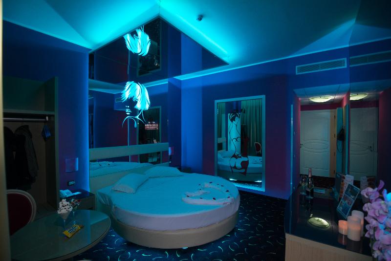 اتاق استاندارد, Relax I