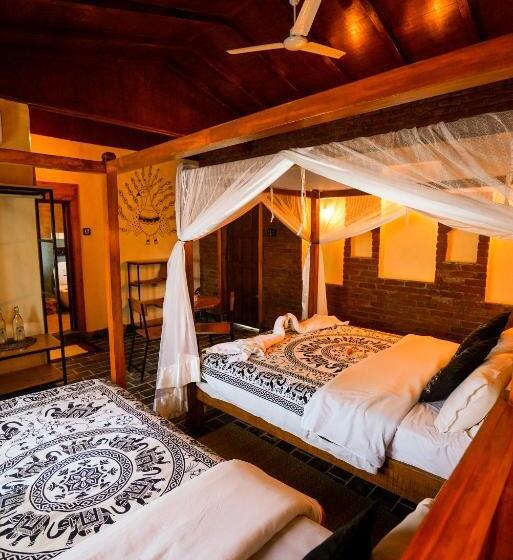 اتاق خانوادگی با چشمانداز باغ, Sapana Village Lodge