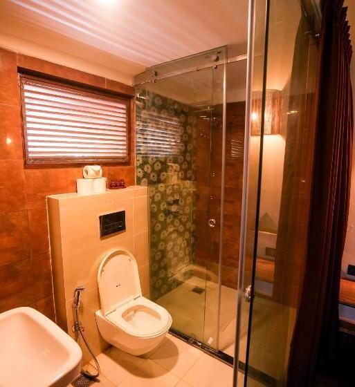 اتاق لوکس یک تخته, Sapana Village Lodge