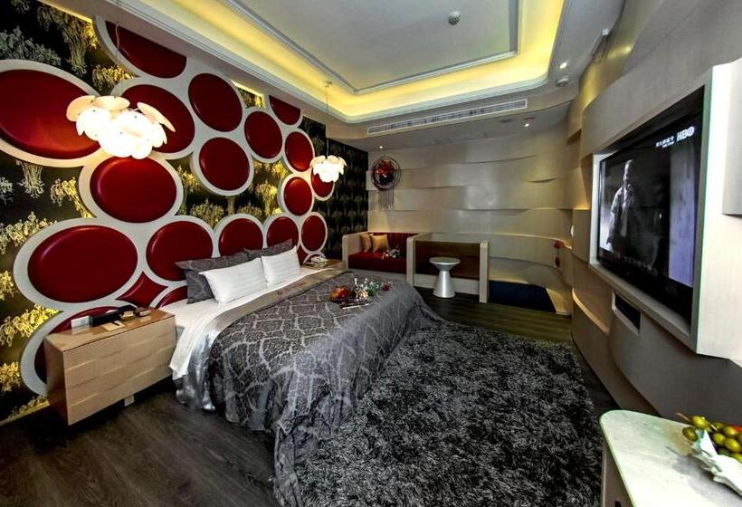 اتاق لوکس, Jin Sha Motel