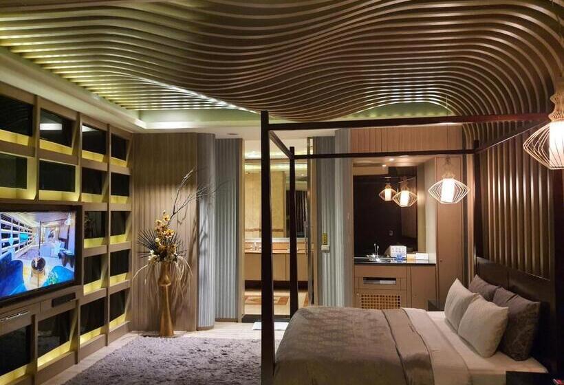 اتاق لوکس, Jin Sha Motel