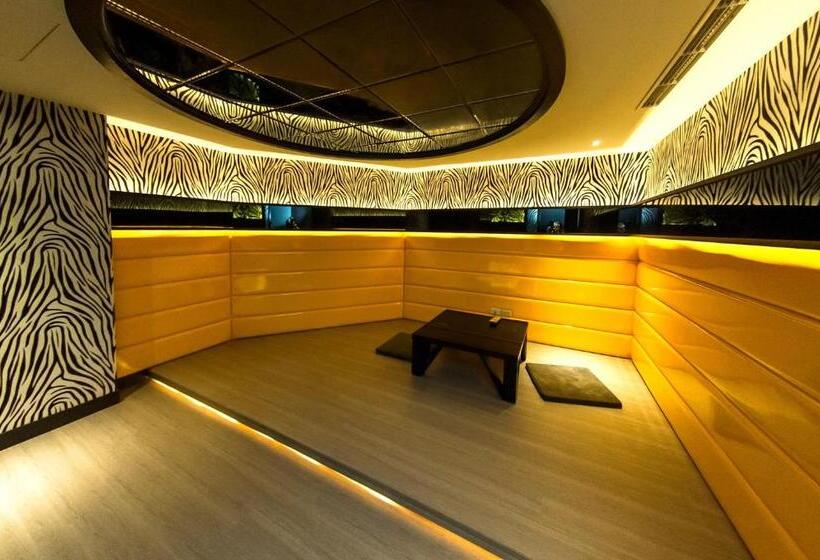 اتاق پرمیوم, Jin Sha Motel