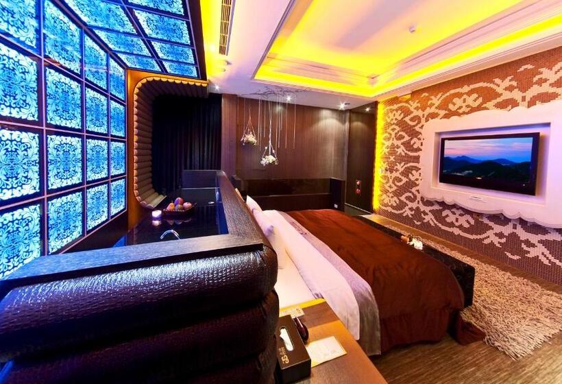 اتاق پرمیوم, Jin Sha Motel