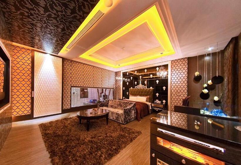 اتاق پرمیوم, Jin Sha Motel