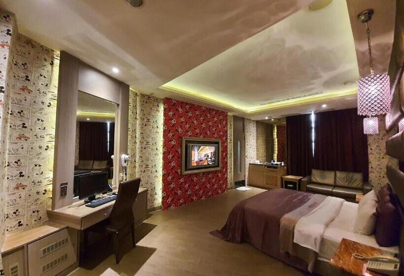 اتاق اکونومی, Jin Sha Motel