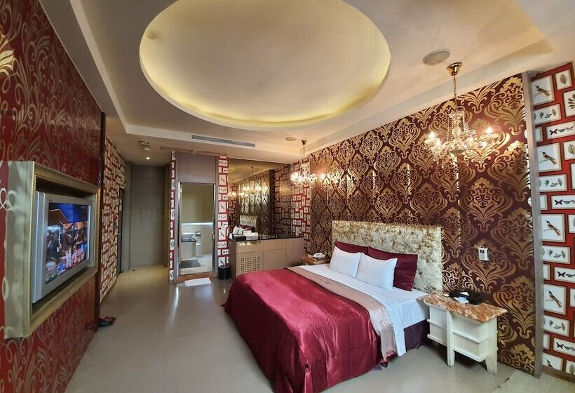 اتاق اکونومی, Jin Sha Motel