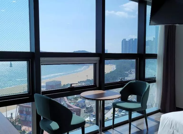 اتاق لوکس با چشم‌انداز دریا, Ms Hotel Haeundae