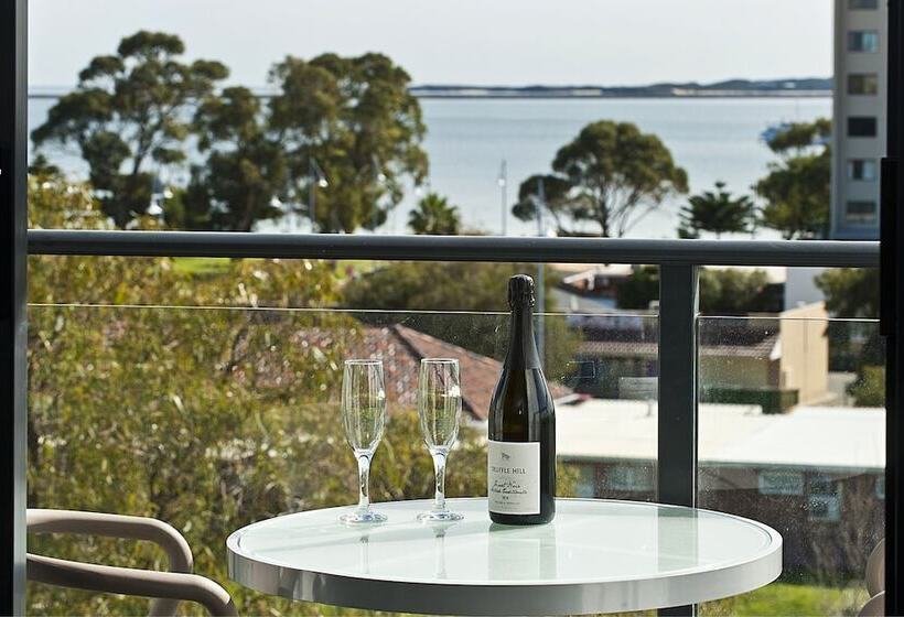 带2个卧室的公寓, Quest Rockingham