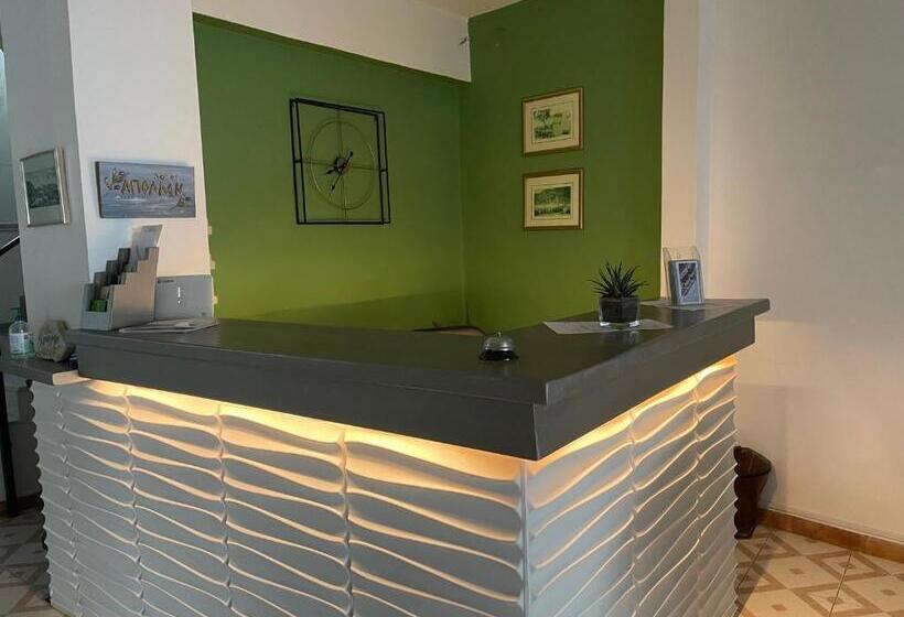 סטודיו סטנדרטי נוף לים, Apollon