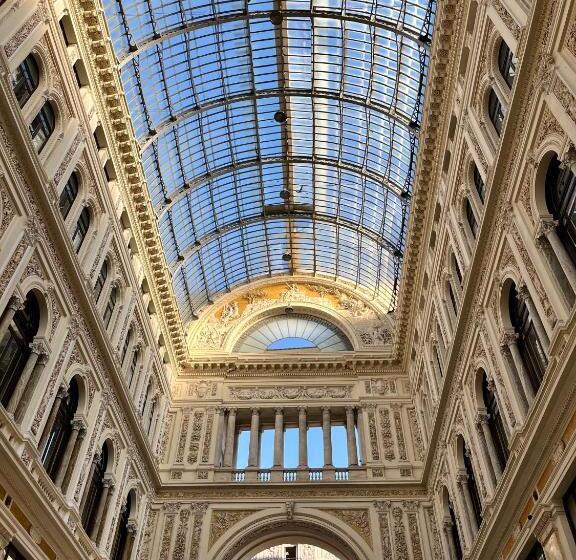 سوئیت جونیور با تراس, B&b Art Suite Santa Brigida