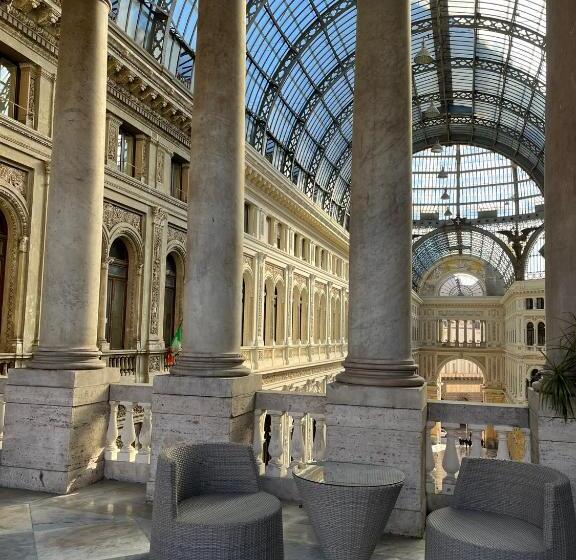 سوئیت جونیور با تراس, B&b Art Suite Santa Brigida