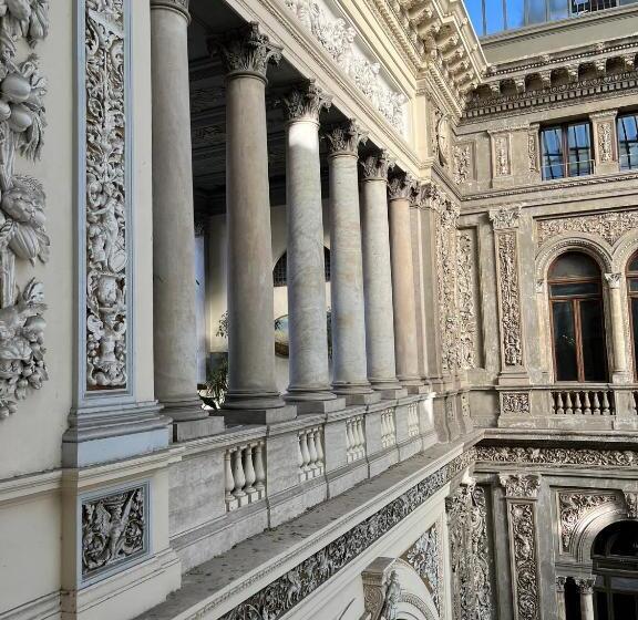 سوئیت جونیور با تراس, B&b Art Suite Santa Brigida