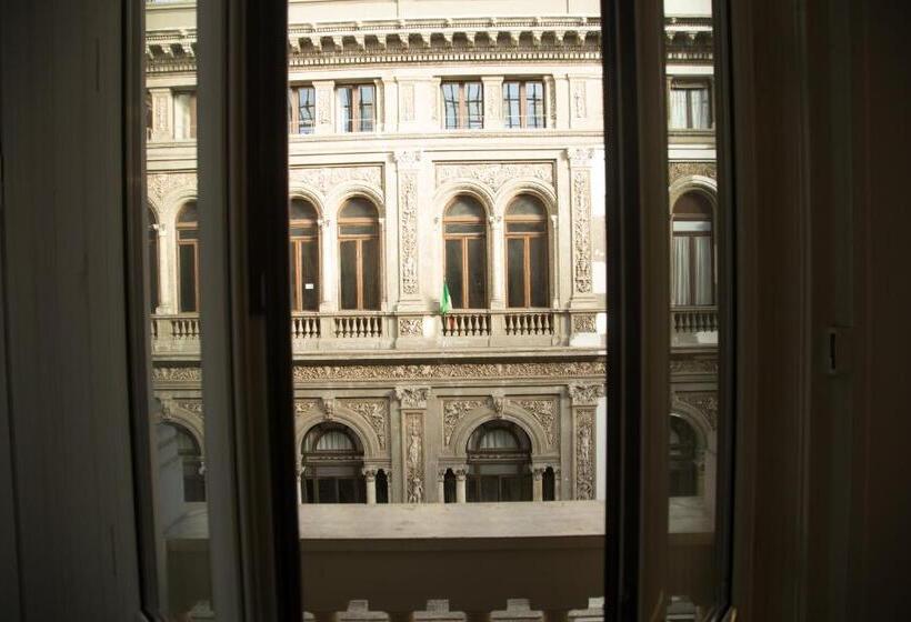 اتاق لوکس, B&b Art Suite Santa Brigida