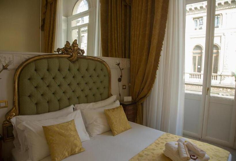 اتاق لوکس, B&b Art Suite Santa Brigida