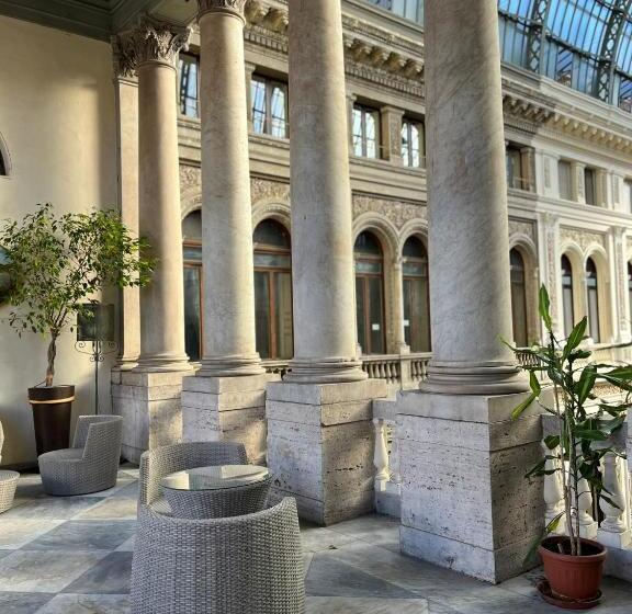 سوئیت جونیور با تراس, B&b Art Suite Santa Brigida